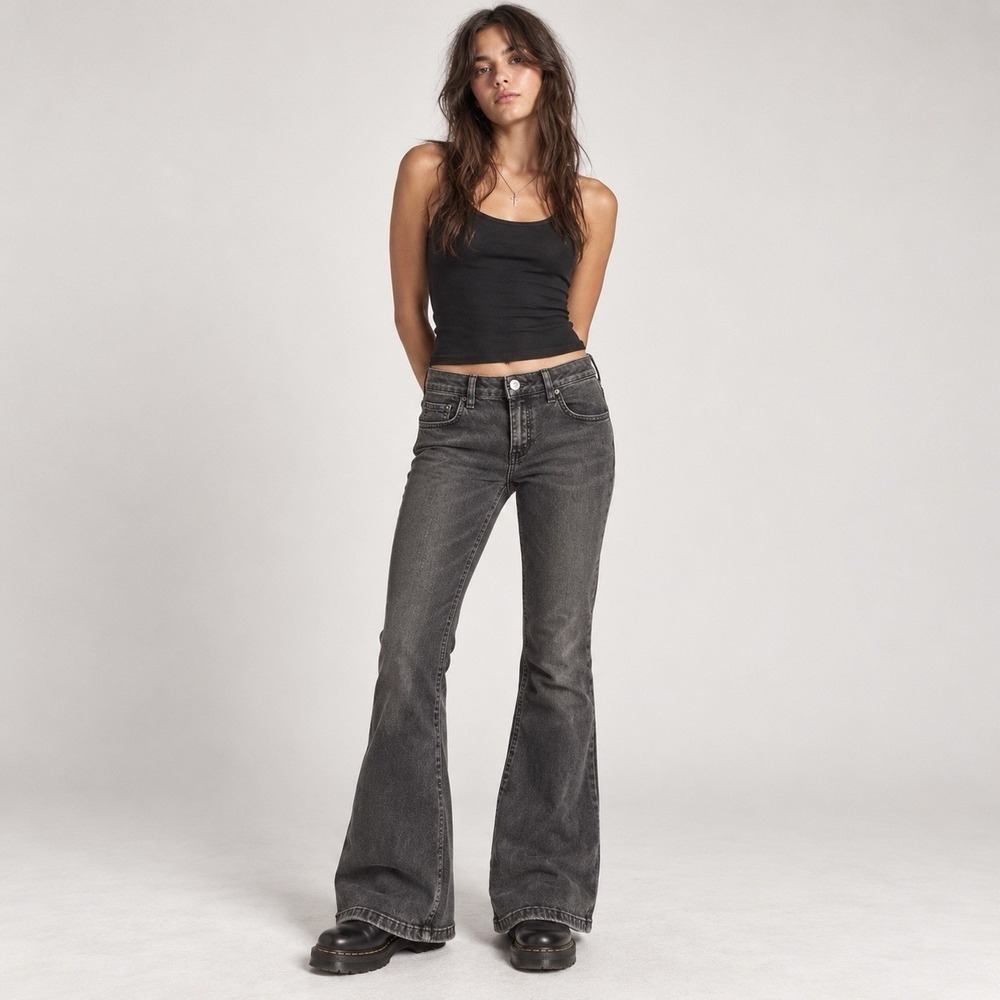 BDG Urban Outfitters W30 L32 Black Flare Jeans Y2K Indie Sleaze Grunge